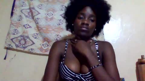 Snapshot of cosabella_cosie chatting on 08-02-26, 05:44 Cosabella online show from 08-02-26, 05:44