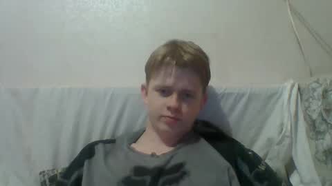 Snapshot of cosm2312 chatting on 05-02-26, 06:57 Andrew online show from 05-02-26, 06:57