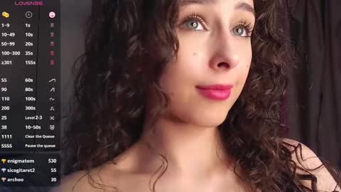 Snapshot of cosmos_baby chatting on 03-12-25, 05:17 Luna online show from 03-12-25, 05:17