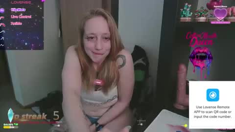 Snapshot of cottonmoufqueen chatting on 05-20-26, 04:18 cottonmoufqueen online show from 05-20-26, 04:18