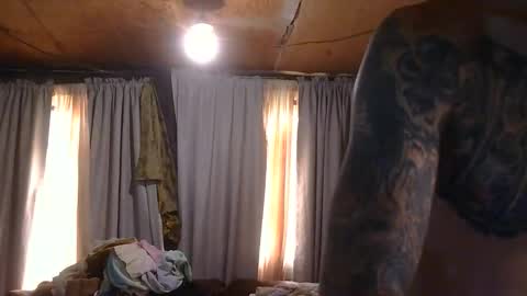 Snapshot of cotybonilla chatting on 09-23-25, 05:38 Leftys Way online show from 09-23-25, 05:38