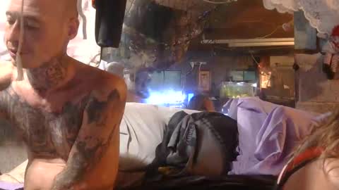 Snapshot of cotybonilla chatting on 10-08-25, 10:02 Leftys Way online show from 10-08-25, 10:02