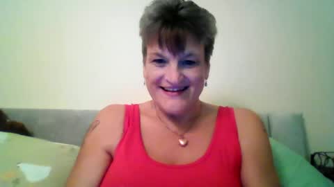 Snapshot of countryhoney71 chatting on 07-18-26, 12:37 countryhoney71 online show from 07-18-26, 12:37