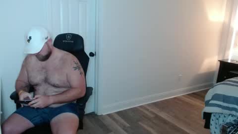 Snapshot of countrystrong53 chatting on 12-03-25, 04:38 countrystrong35 online show from 12-03-25, 04:38