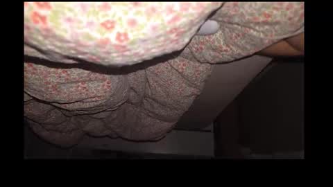 Snapshot of couple3845 chatting on 10-19-25, 12:11 couple3845 online show from 10-19-25, 12:11