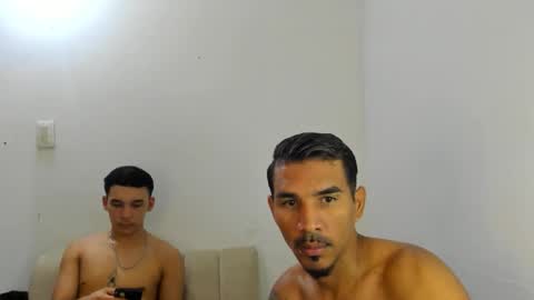 aron y stivens online show from 10-13-25, 12:43