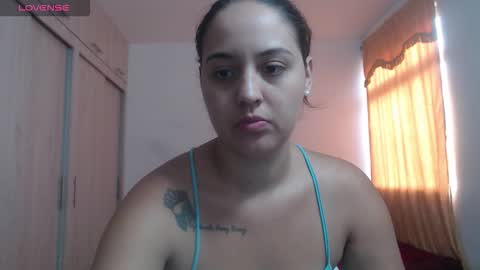 Snapshot of couple_sexandlove chatting on 10-15-25, 09:15 ALEJANDRO Y EMILY online show from 10-15-25, 09:15