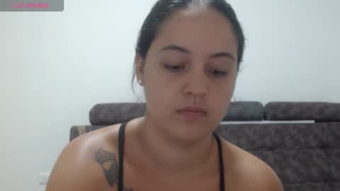 Snapshot of couple_sexandlove chatting on 02-18-26, 07:43 ALEJANDRO Y EMILY online show from 02-18-26, 07:43