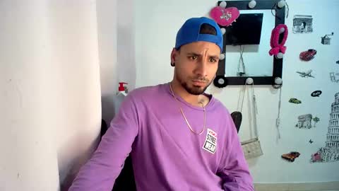 Snapshot of coupleeswetthott chatting on 02-22-26, 07:12 coupleeswetthott online show from 02-22-26, 07:12