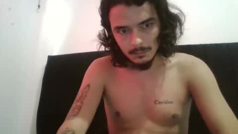 Snapshot of couplehot0917 chatting on 05-31-26, 12:01 Lucia And Daniel online show from 05-31-26, 12:01