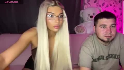 Emily  Ryan online show from 11-01-25, 08:22