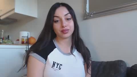 Snapshot of courtney_lux chatting on 12-09-24, 11:04 Courtney online show from 12-09-24, 11:04