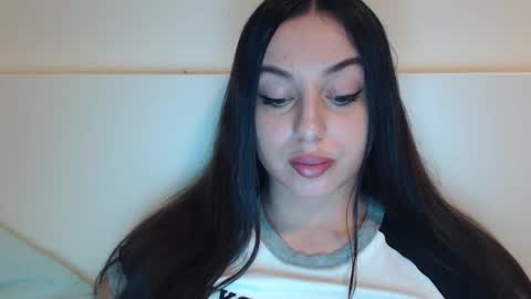 Snapshot of courtney_lux chatting on 12-10-24, 11:11 Courtney online show from 12-10-24, 11:11