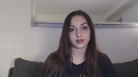 Snapshot of courtney_lux chatting on 12-17-24, 02:55 Courtney online show from 12-17-24, 02:55