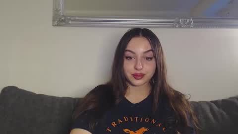 Snapshot of courtney_lux chatting on 12-18-24, 10:51 Courtney online show from 12-18-24, 10:51