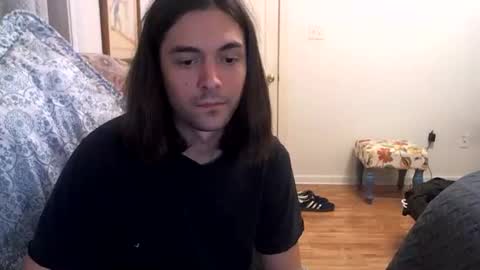 Snapshot of courtshipdating chatting on 03-11-26, 03:23 Harry online show from 03-11-26, 03:23