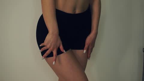 Yui online show from 01-30-25, 01:10