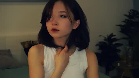 Yui online show from 02-13-25, 07:35