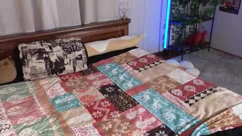 Yuna online show from 12-20-25, 09:00