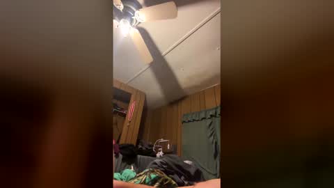 Snapshot of cowboy277228 chatting on 02-18-26, 01:01 cowboy277228 online show from 02-18-26, 01:01