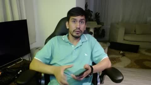 Snapshot of cowboy_co chatting on 10-26-25, 03:23 cowboy_co online show from 10-26-25, 03:23