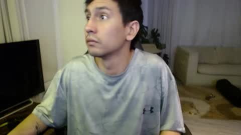 Snapshot of cowboy_co chatting on 10-27-25, 04:27 cowboy_co online show from 10-27-25, 04:27