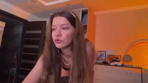 Snapshot of coyness_geneva chatting on 12-08-24, 11:14 Geneva online show from 12-08-24, 11:14