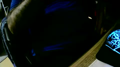 coyote017 online show from 11-18-25, 06:01