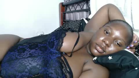 Erykah online show from 11-06-25, 10:10