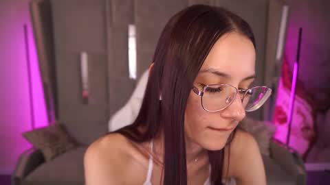 cozymell online show from 03-11-25, 05:02