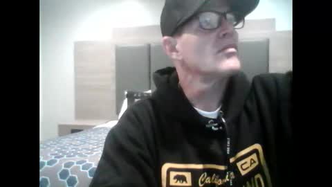 Snapshot of crackback927 chatting on 01-21-25, 07:37 crackback927 online show from 01-21-25, 07:37