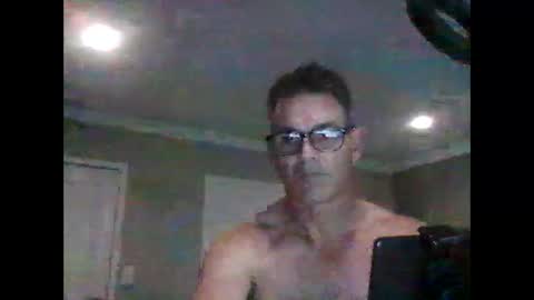Snapshot of crackback927 chatting on 01-22-25, 04:44 crackback927 online show from 01-22-25, 04:44