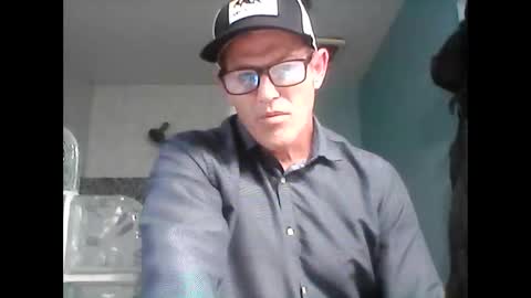 Snapshot of crackback927 chatting on 02-01-26, 06:50 crackback927 online show from 02-01-26, 06:50