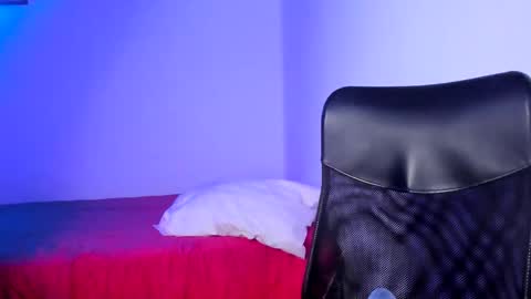 cracker online show from 02-25-25, 01:20