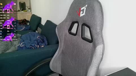 Snapshot of crash_test13 chatting on 02-05-25, 11:55 crash_test13 online show from 02-05-25, 11:55