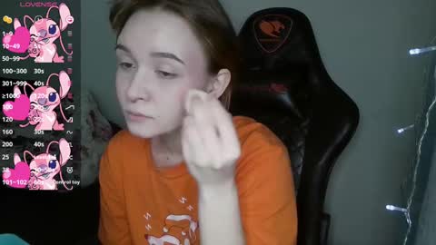 Snapshot of crash_test13 chatting on 03-09-25, 04:38 crash_test13 online show from 03-09-25, 04:38