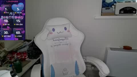 Snapshot of crash_test13 chatting on 09-18-25, 09:33 crash_test13 online show from 09-18-25, 09:33