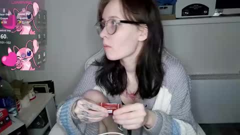 Snapshot of crash_test13 chatting on 09-28-25, 11:21 crash_test13 online show from 09-28-25, 11:21