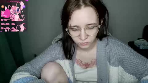 Snapshot of crash_test13 chatting on 10-17-25, 04:20 crash_test13 online show from 10-17-25, 04:20