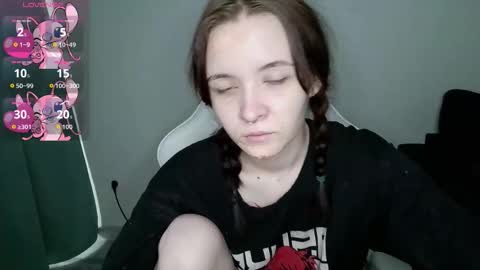 Snapshot of crash_test13 chatting on 10-30-25, 08:49 crash_test13 online show from 10-30-25, 08:49