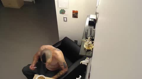 cravedave d online show from 09-30-25, 03:22