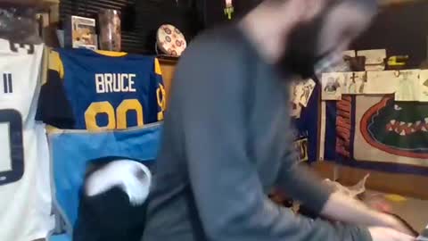 Snapshot of craveitoften chatting on 01-09-25, 01:18 craveitoften online show from 01-09-25, 01:18