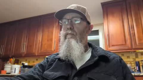 Snapshot of craven_moreass chatting on 05-16-26, 10:12 Dick Fitswell online show from 05-16-26, 10:12