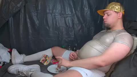 robin online show from 11-16-25, 01:28