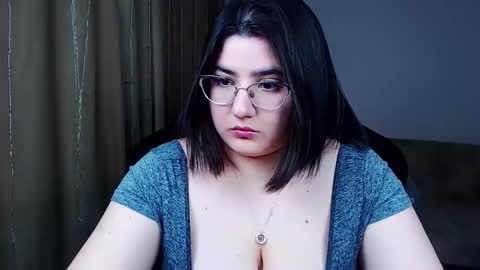 Crazy Bunya online show from 02-08-26, 01:47