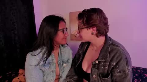 Snapshot of crazy_cakes_ chatting on 12-15-25, 03:38 Lexie Rose online show from 12-15-25, 03:38