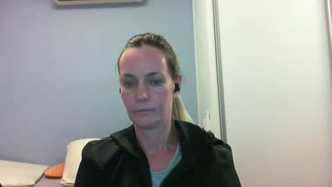 Anny online show from 09-22-25, 10:56