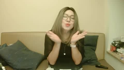 Snapshot of crazychika chatting on 10-03-25, 06:05 Kelly online show from 10-03-25, 06:05