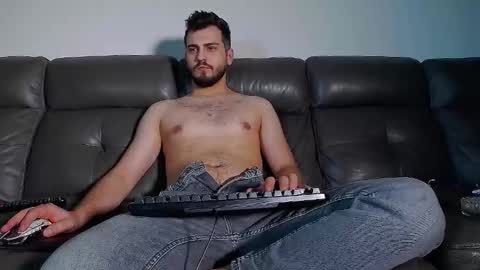 Crazy online show from 02-26-26, 01:59