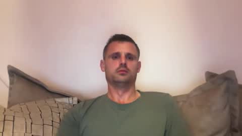 Snapshot of crazynicky chatting on 11-21-25, 07:12 Nicky online show from 11-21-25, 07:12